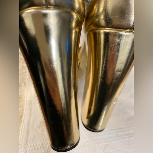 GUESS Gold Women's Heels size 10 - Picture 14 of 14